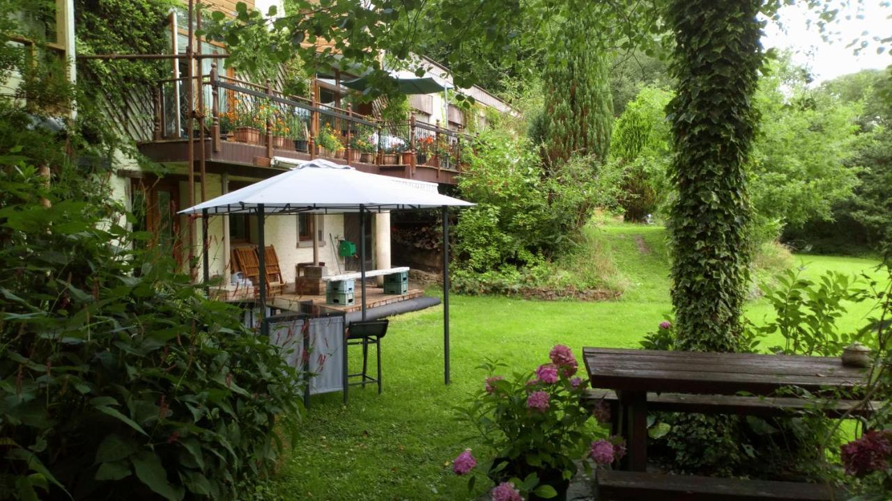 Bed and Breakfast Cilbrwyn Суонси Экстерьер фото