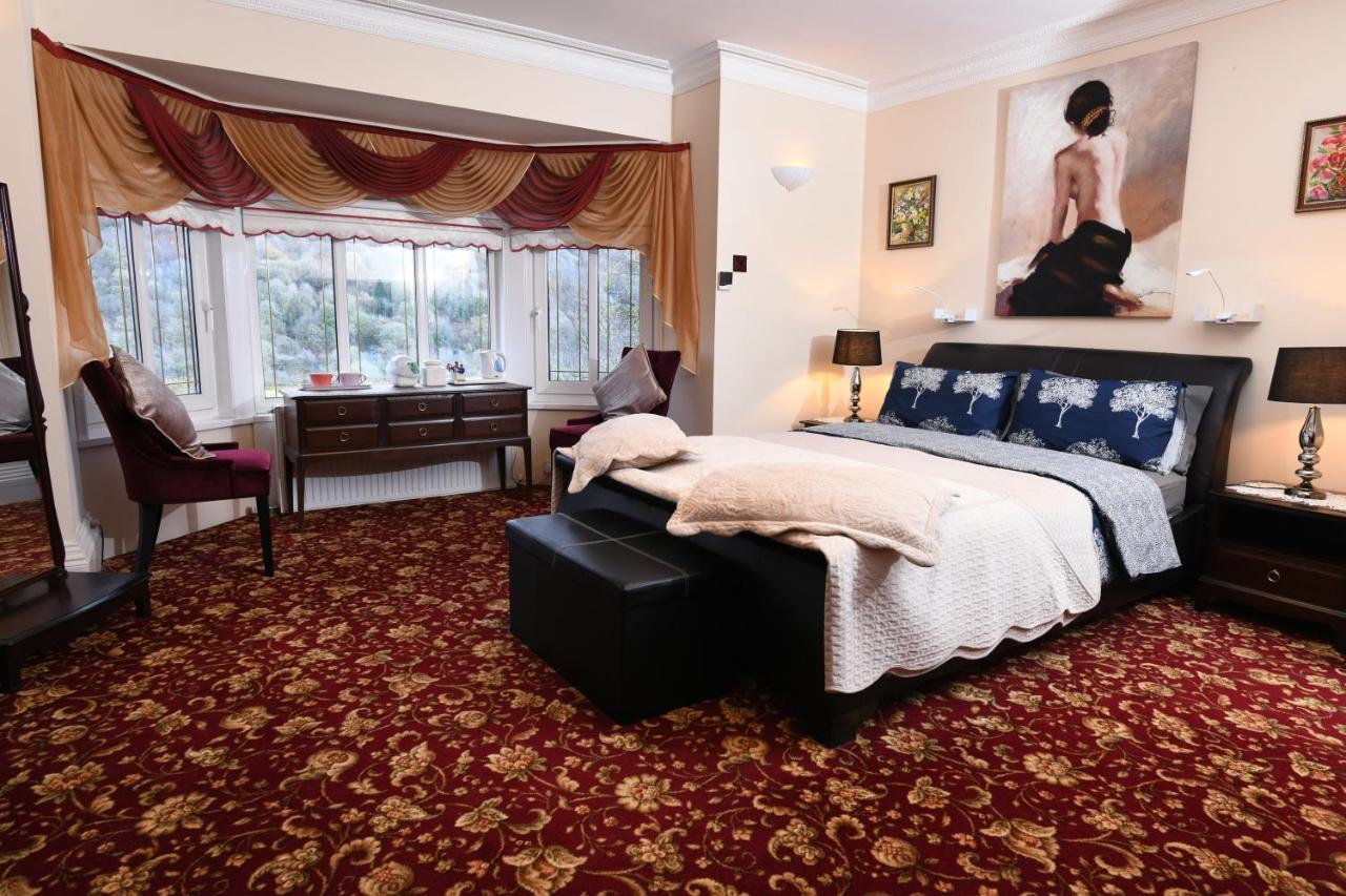 Bed and Breakfast Cilbrwyn Суонси Экстерьер фото